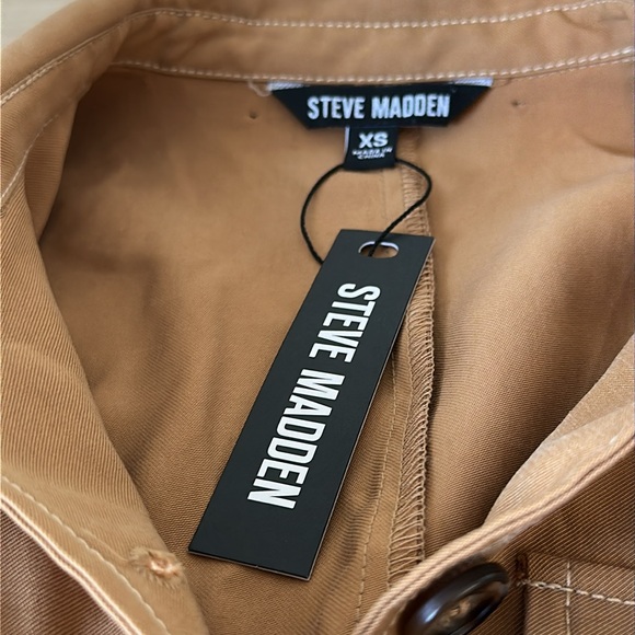 STEVE MADDEN Amabel Belted Romper - Picture 6 of 9